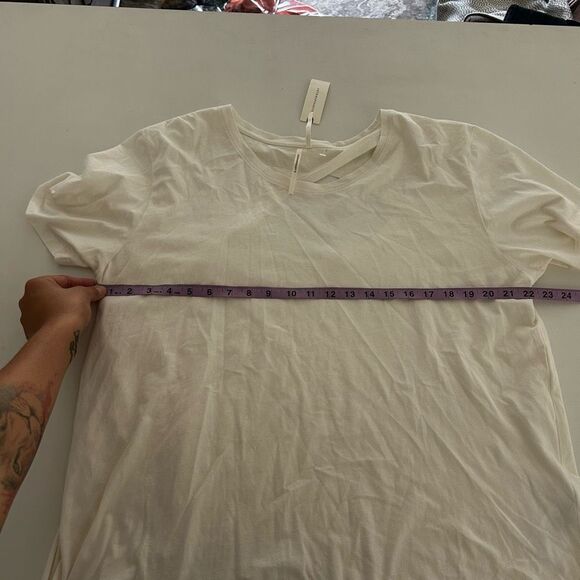 Anthropologie White Open Back Minimalist Top Size XL NWT Elevated Basics - Picture 9 of 10